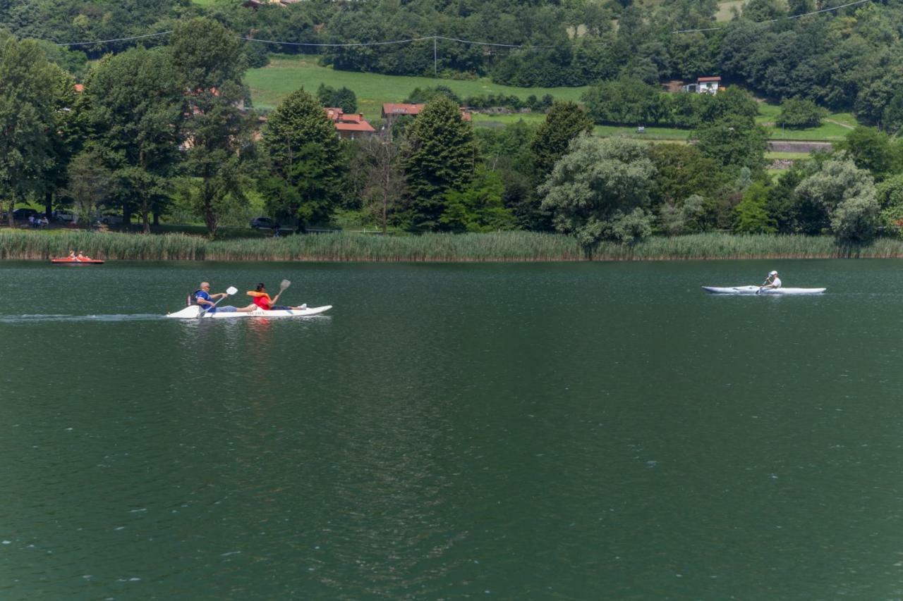 Casa Vacanza Residence Lago Di Endine Monasterolo del Castello Exterior photo